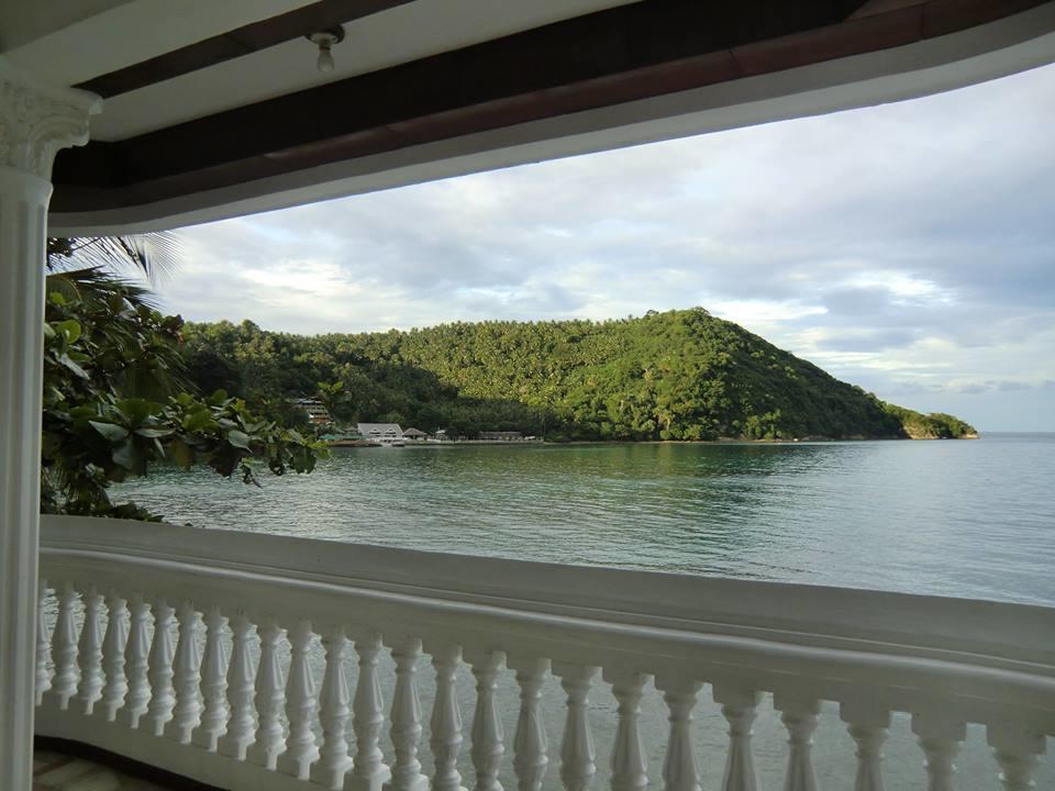 Blue Crystal Beach Resort Puerto Galera Esterno foto
