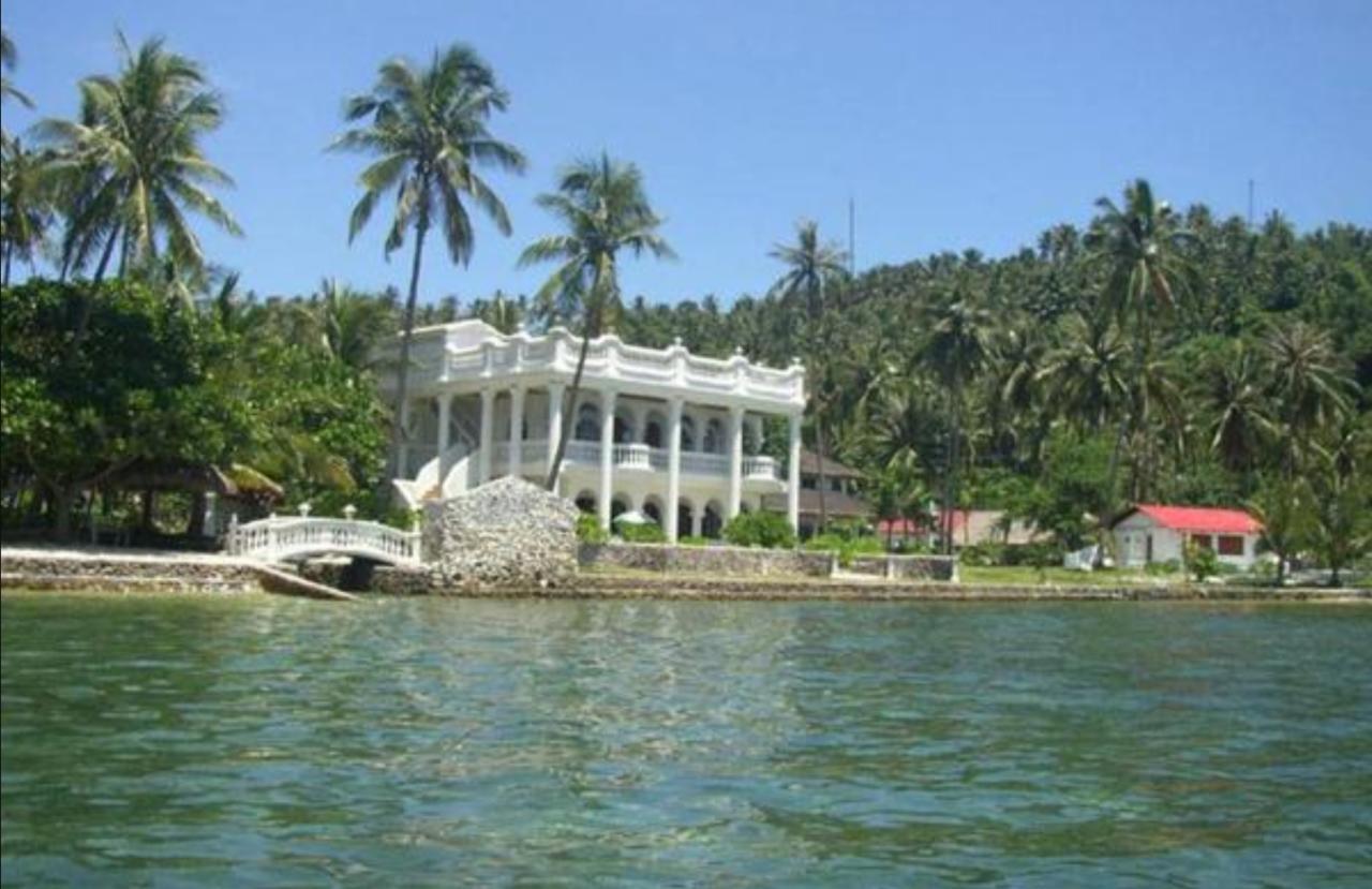 Blue Crystal Beach Resort Puerto Galera Esterno foto